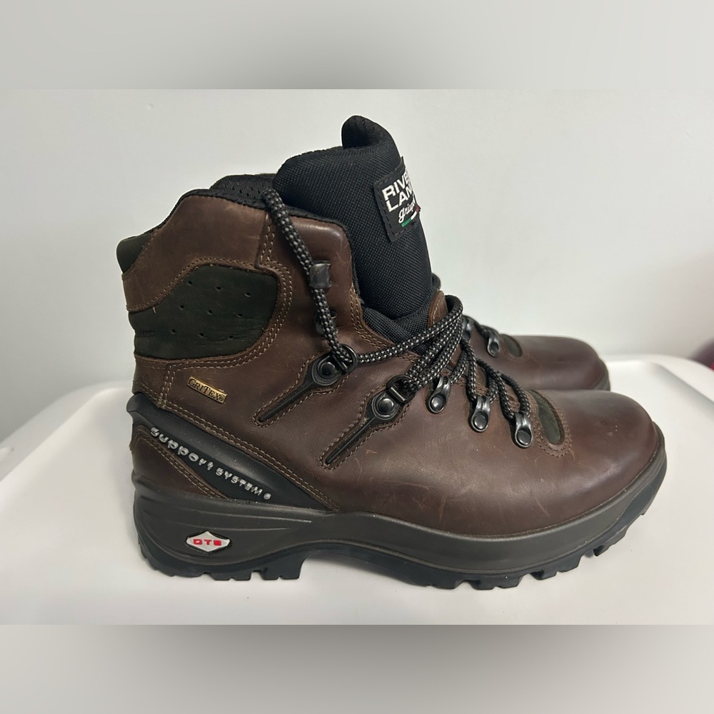 Riverland by Grisport Brown and Black Lace-Up Women's Hiking Boots